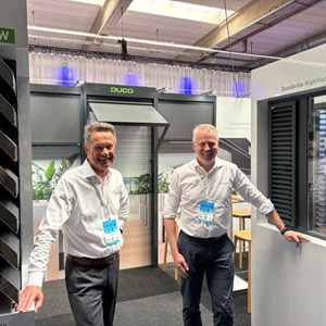 DUCO présente ses solutions de protection solaire extérieure et de rafraîchissement par ventilation lors de ZORG.tech 2026