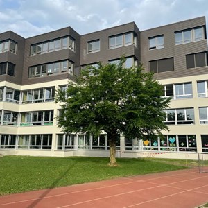 Primary School Richterswil-Samstagern - Richterswil