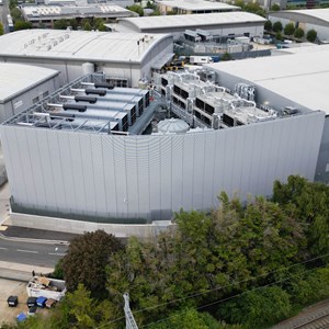 Redefining Data Centre Efficiency with Advanced Ventilation and Solar Shading Solutions
