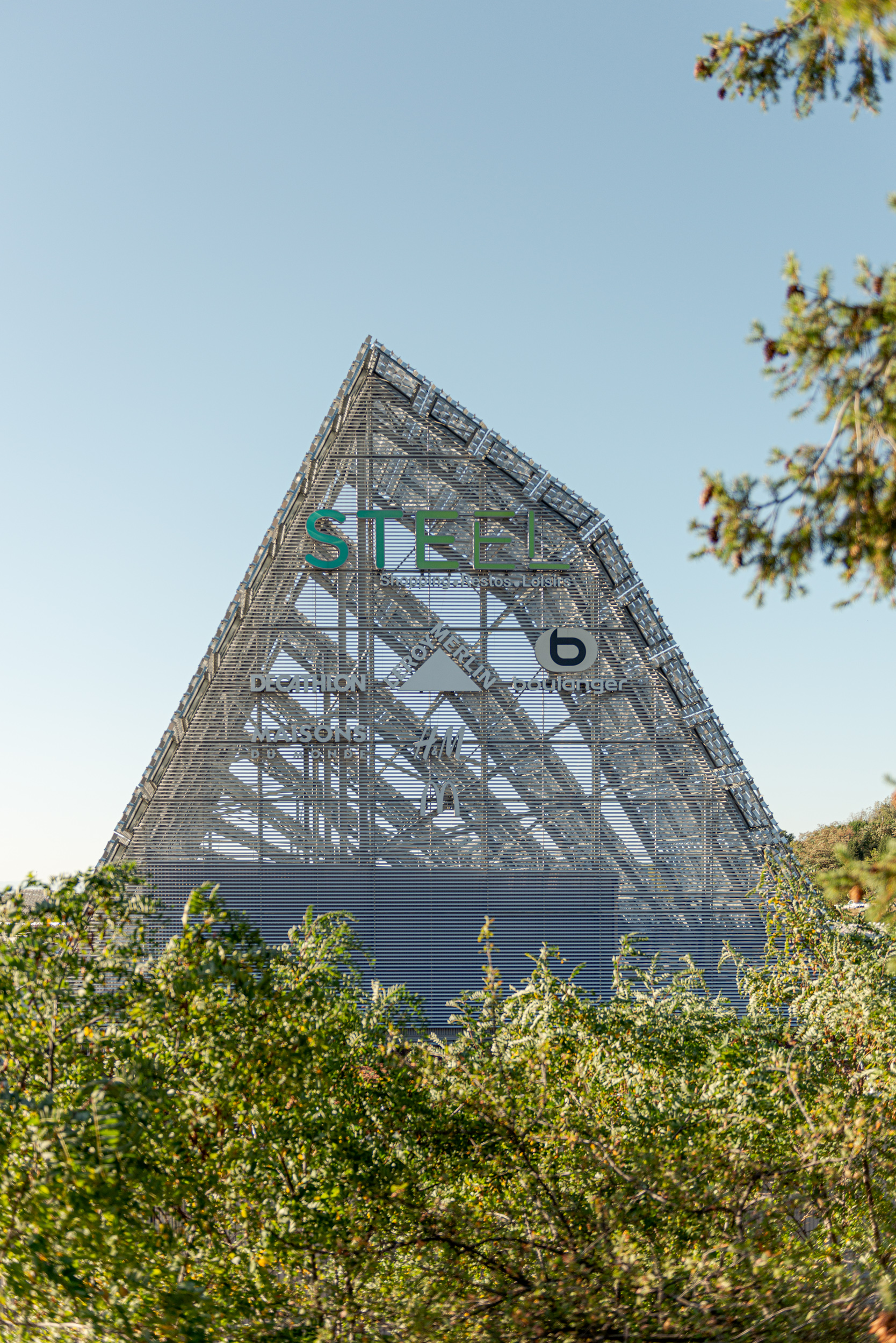 Pavillon STEEL: A dynamic façade that breathes innovation