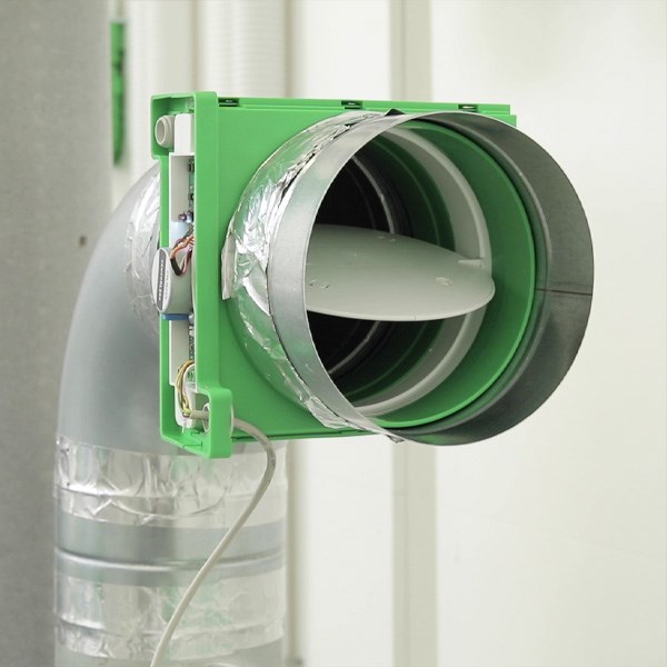 How to maintain the multi-zone valves of the DucoBox Energy Comfort (Plus)?