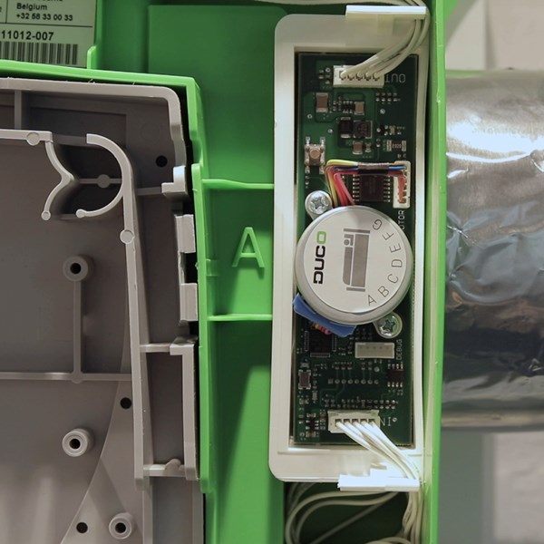 Maintenance of the control valves in the DucoBox Focus